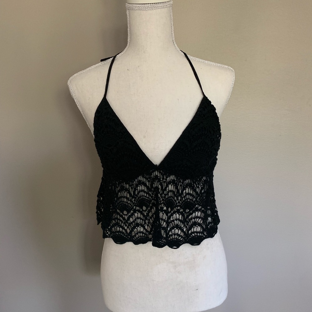 Black crop top